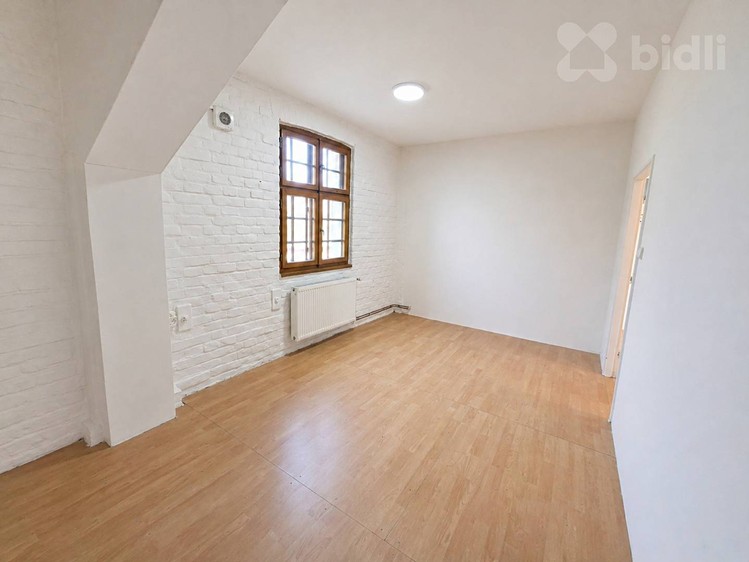 Комерційне приміщення в оренду, 150 м² (10 з 20)