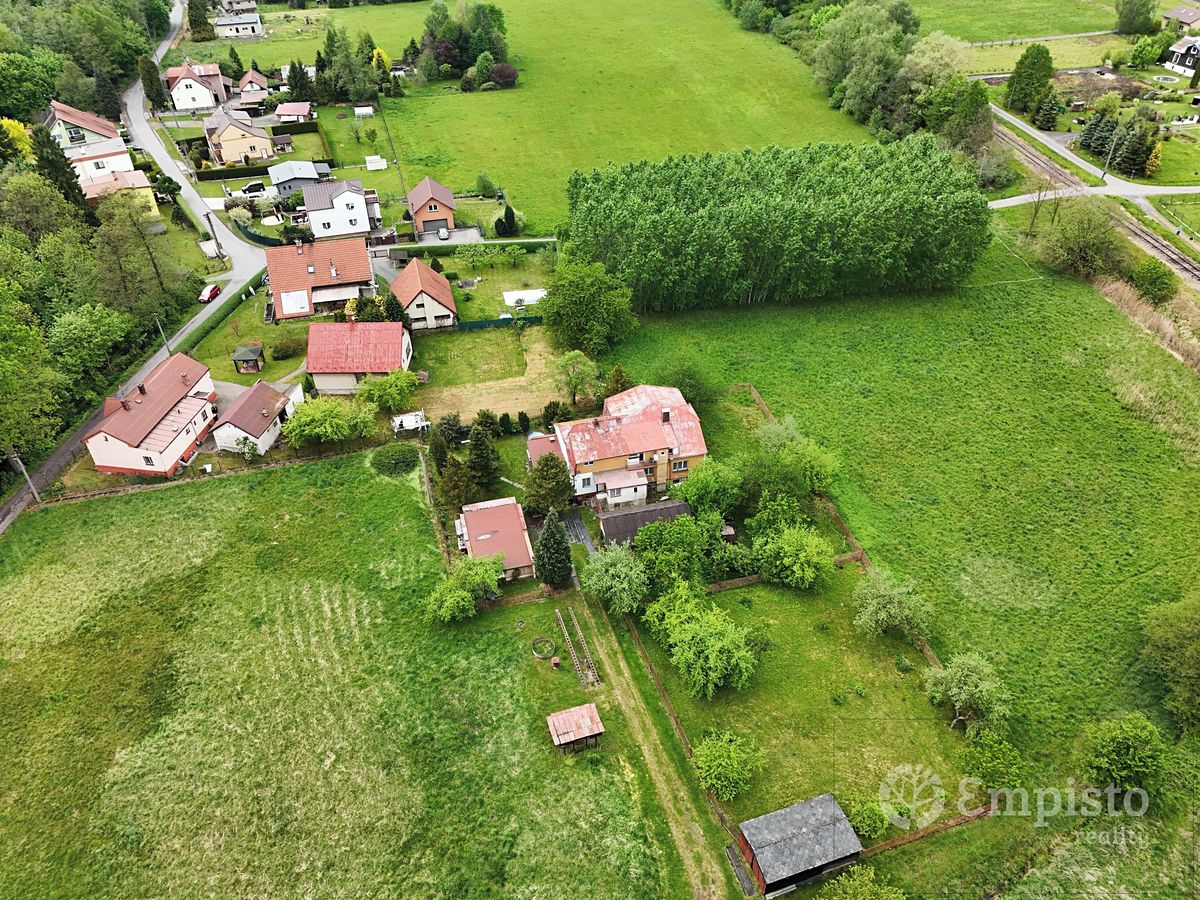 Prodej rodinného domu 240 m², pozemek 9166 m² – fotografie 3