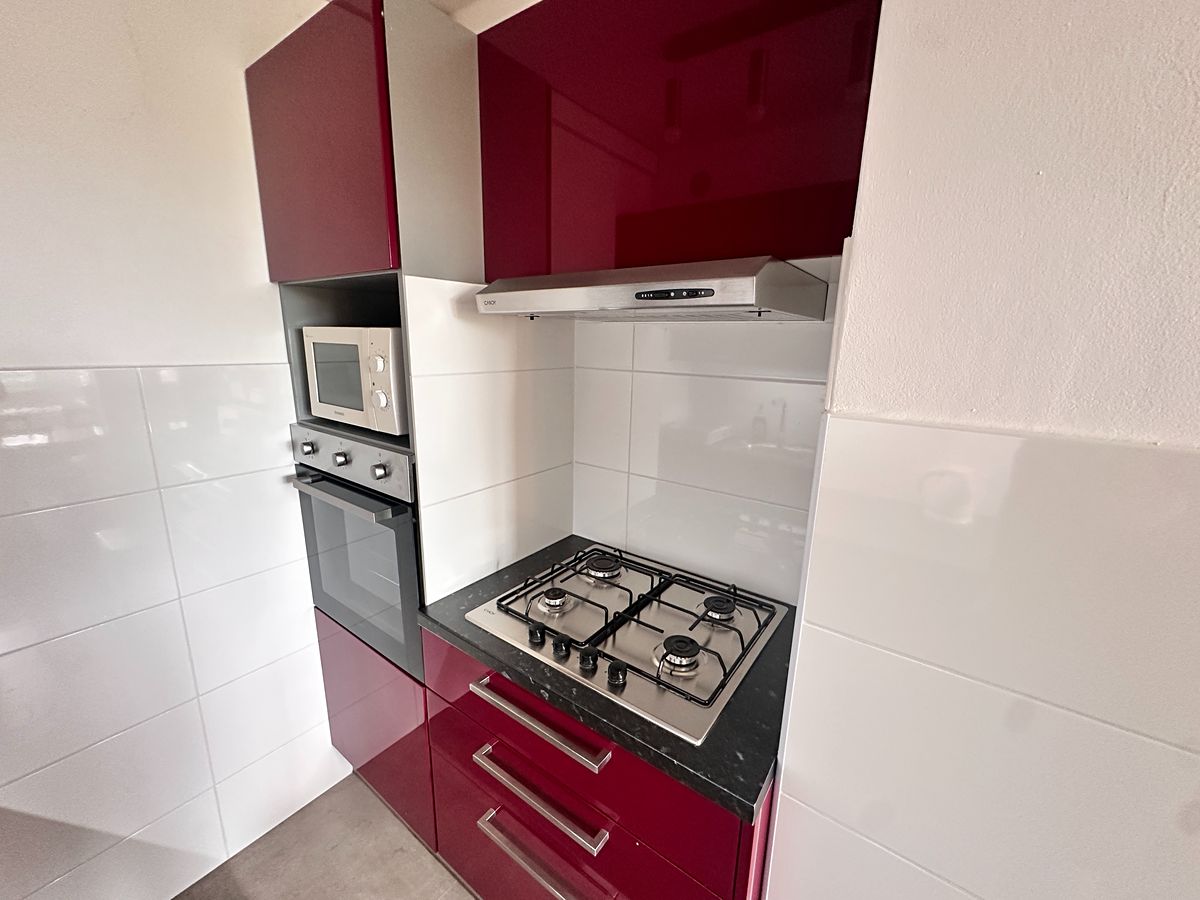Pronájem bytu 2+kk 44 m² – fotografie 4