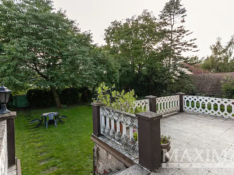 Prodej rodinného domu 270 m², pozemek 868 m², Modletice – náhled fotky 2