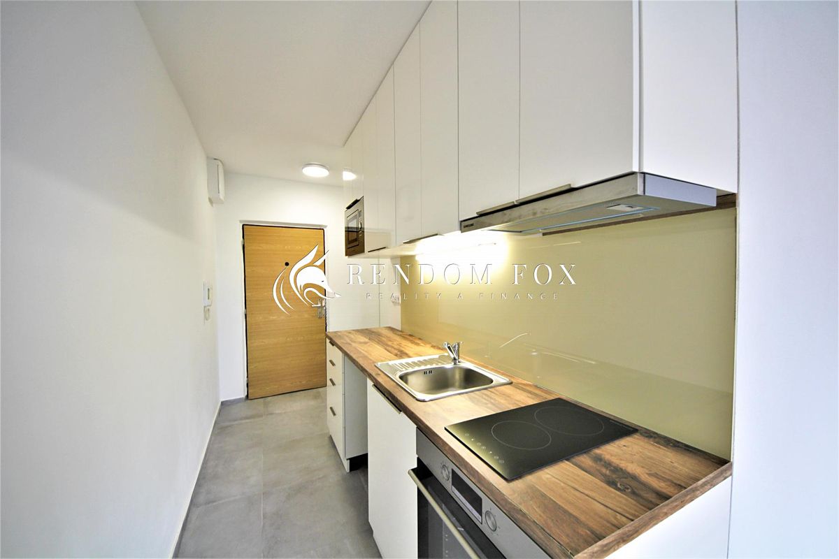Pronájem bytu 1+kk 30 m²