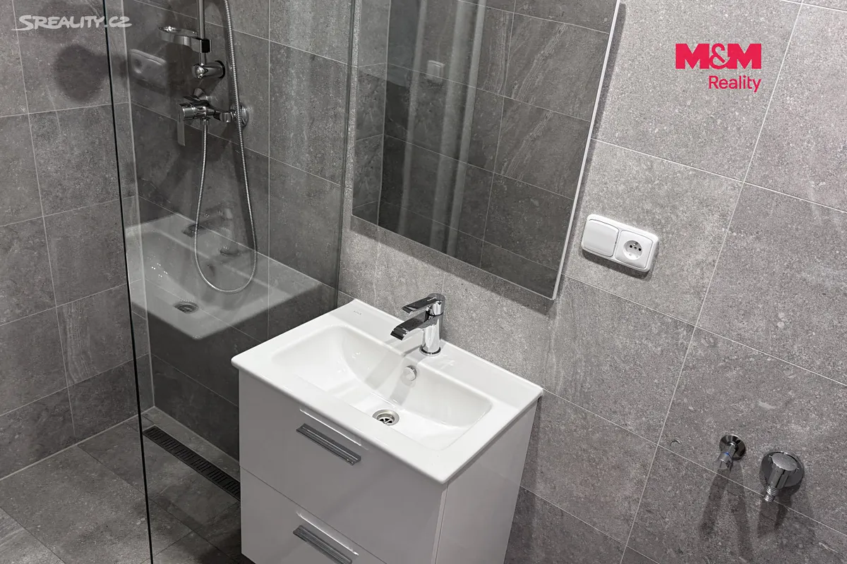 Pronájem bytu 3+1 53 m² – pohled 6