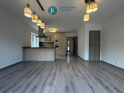 Pronájem bytu 4+kk 76 m²