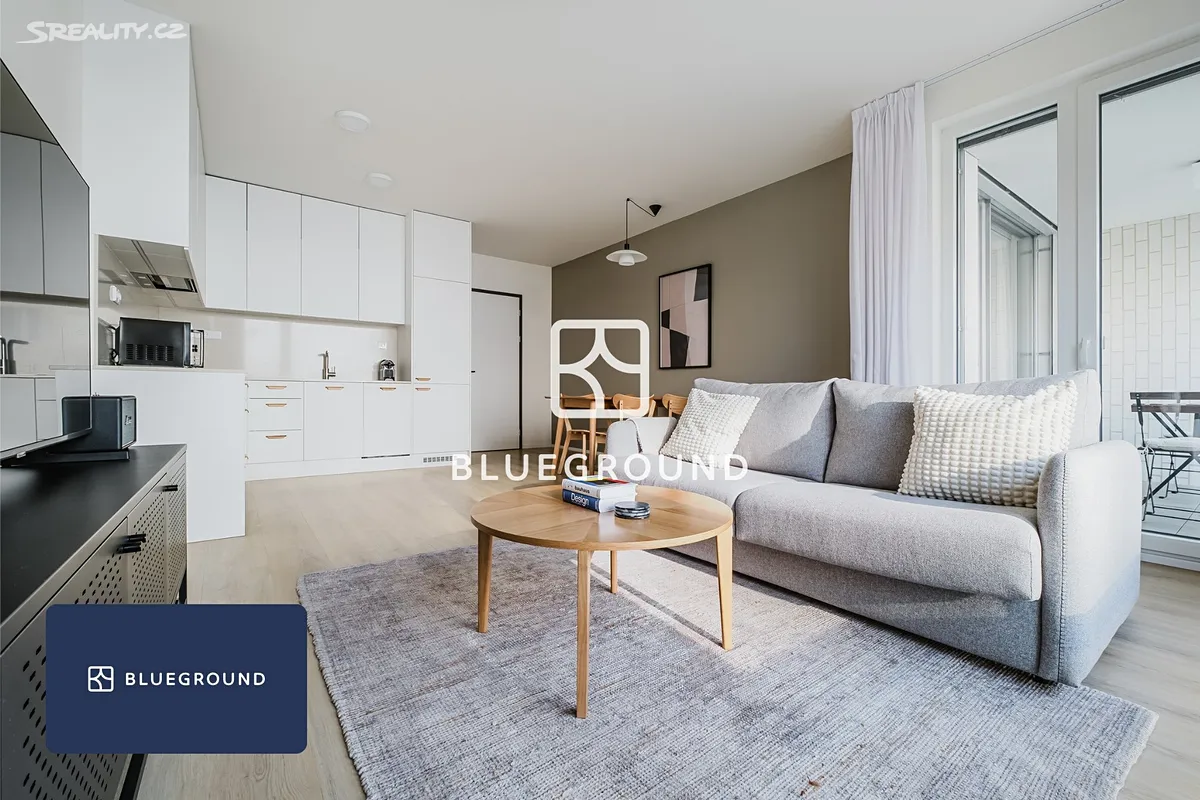 Pronájem bytu 2+kk 63 m², Praha