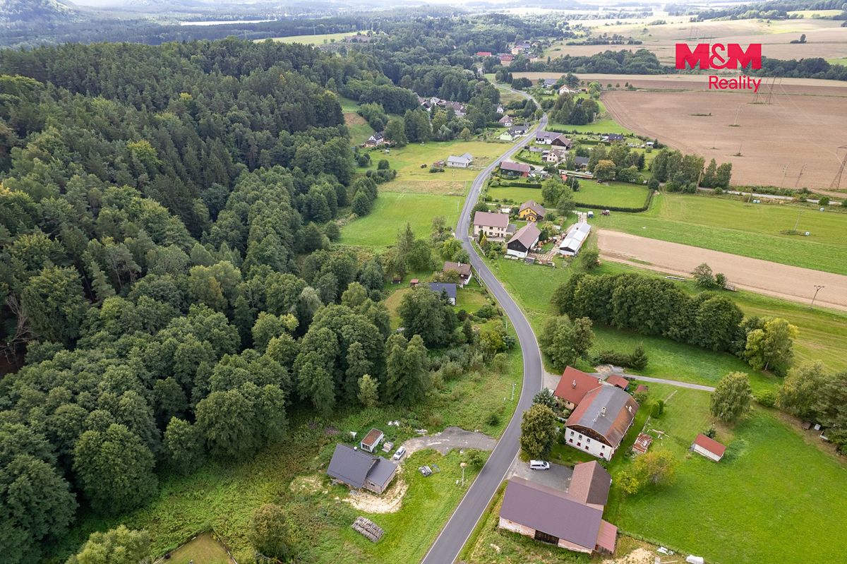 Prodej stavebního pozemku 2001 m² – fotografie 2