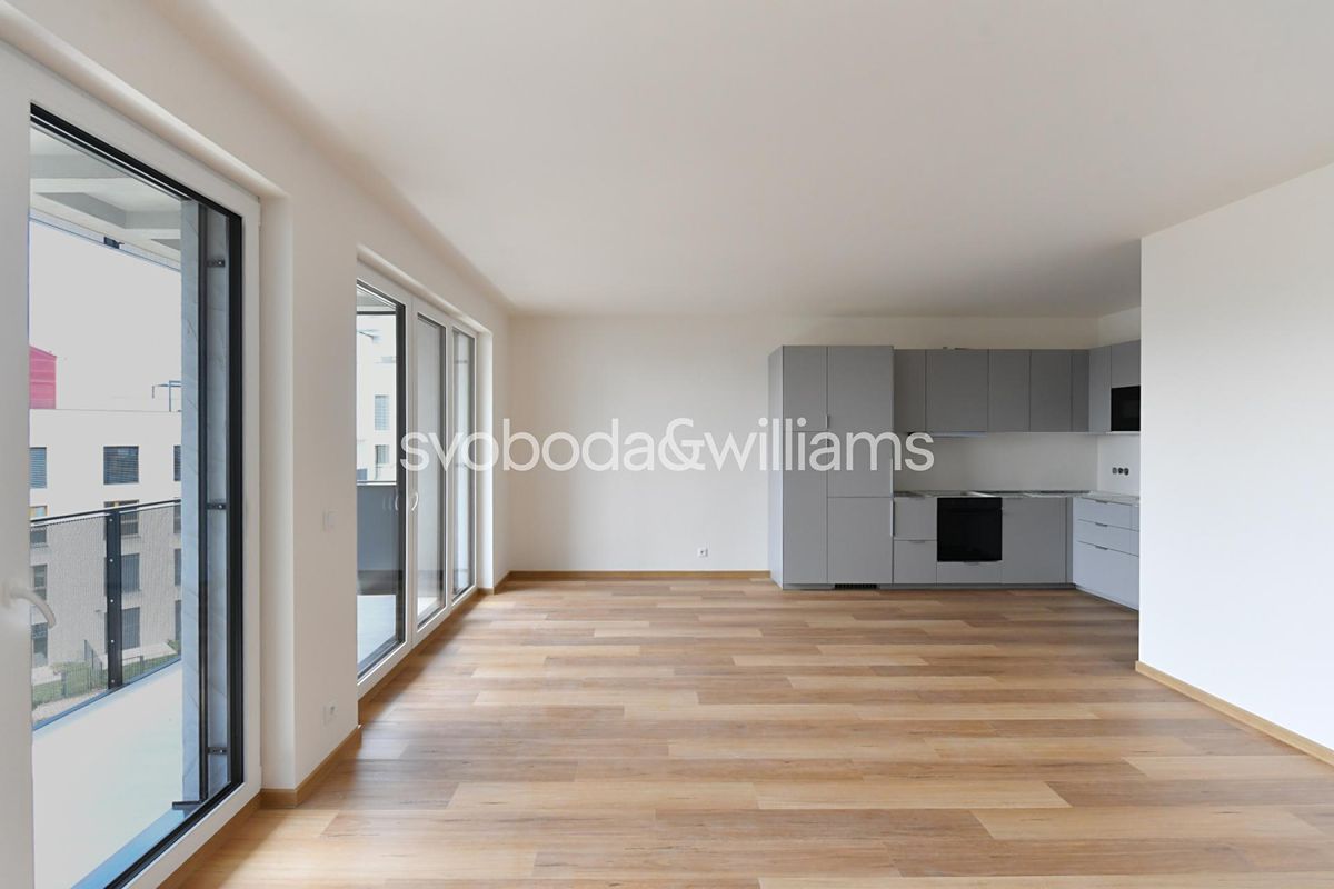 Pronájem bytu 3+kk 84 m²