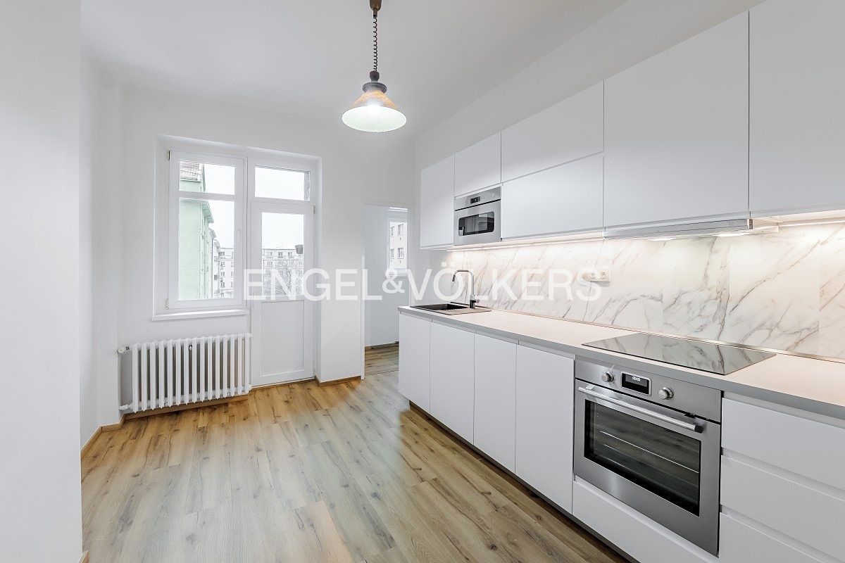 Pronájem bytu 2+1 87 m²