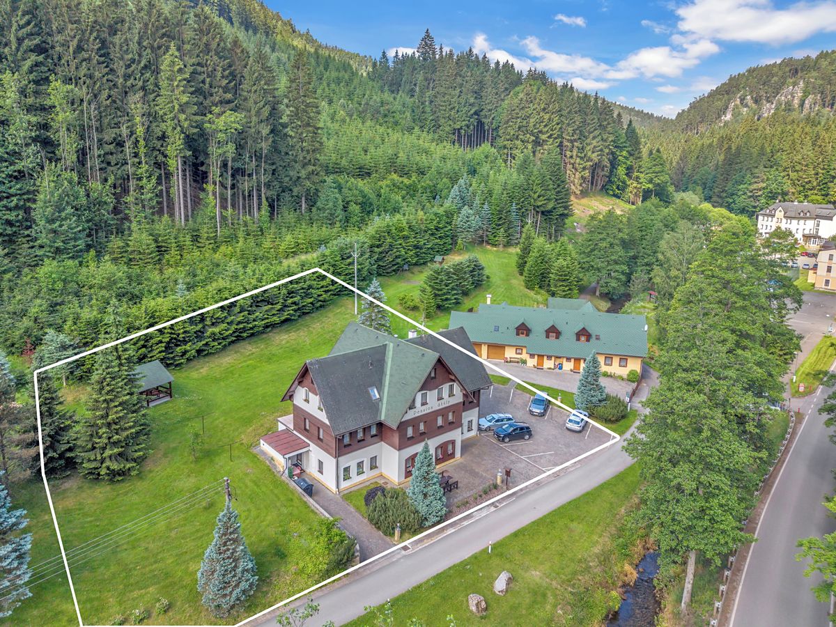 Prodej ubytovacího zařízení 753 m²