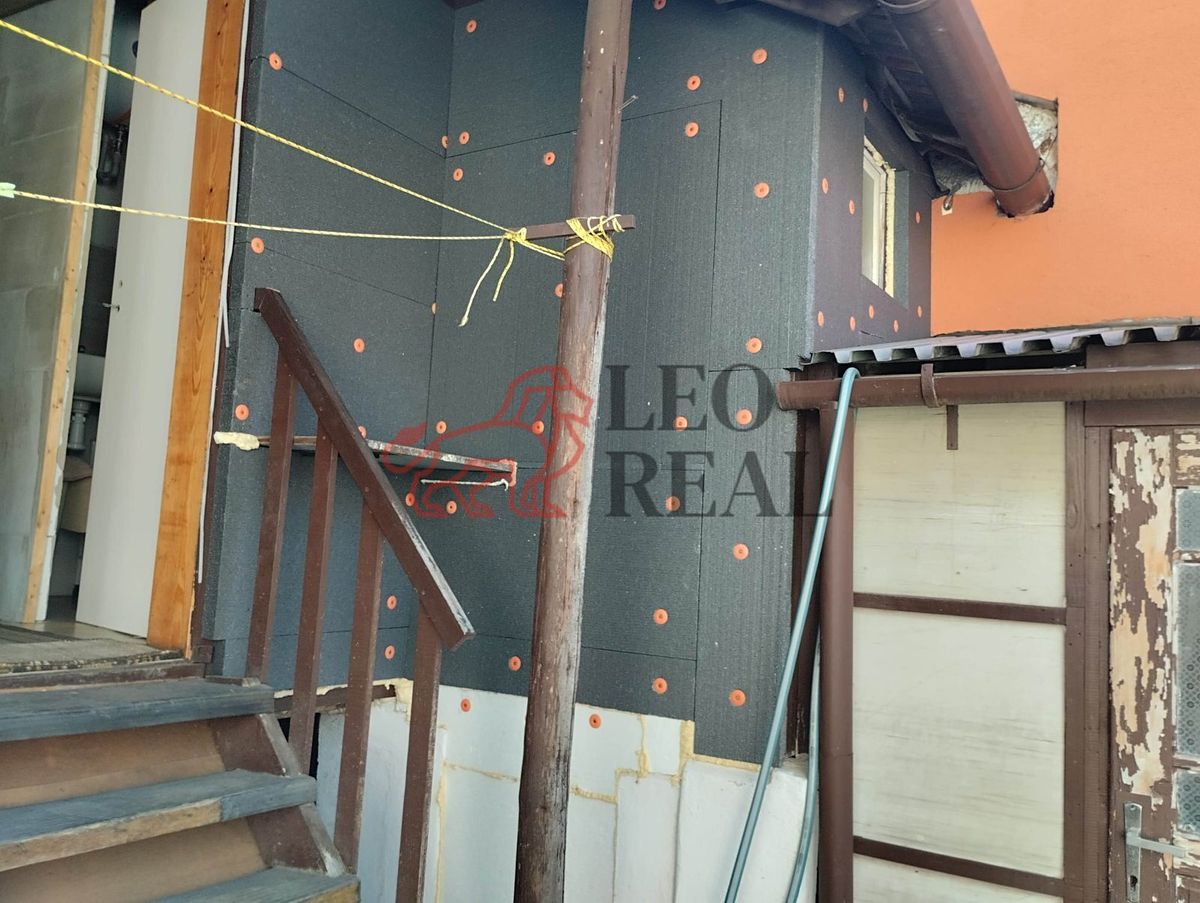 Prodej rodinného domu 42 m², pozemek 220 m² – fotografie 4