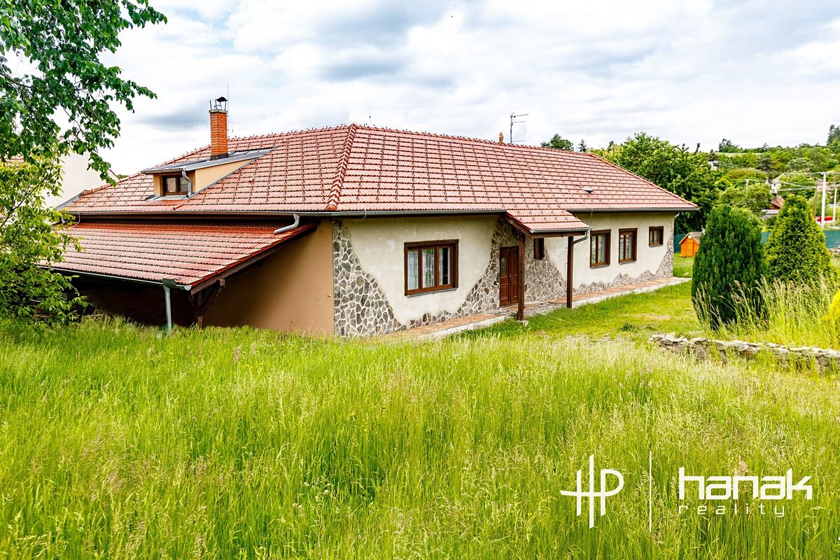 Prodej rodinného domu 335 m², pozemek 3009 m² – fotografie 4