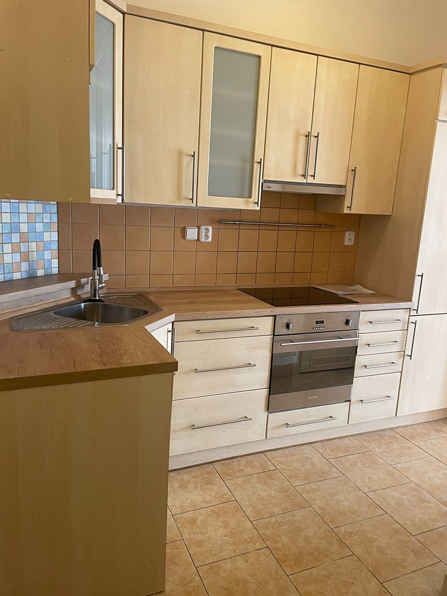 Pronájem bytu 2+kk 45 m²