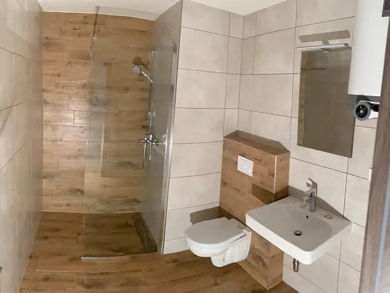 Pronájem bytu 1+kk 52 m², Holýšov – náhled fotky 3