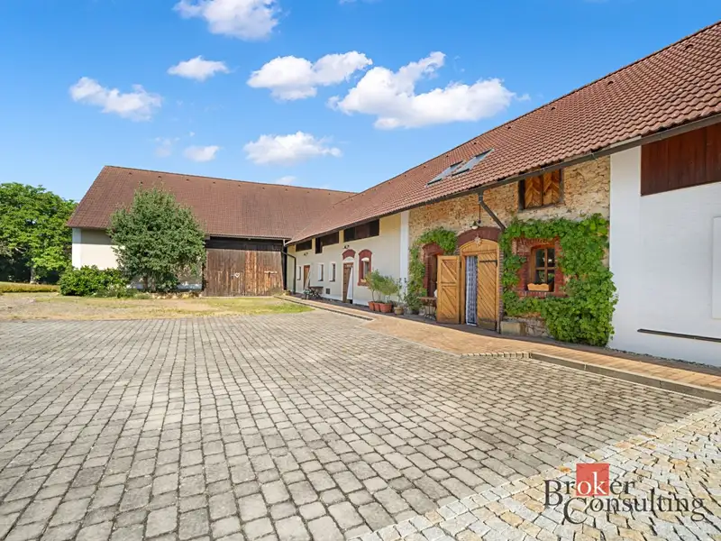 Prodej zemědělského objektu 450 m², Lhotka – náhled fotky 1