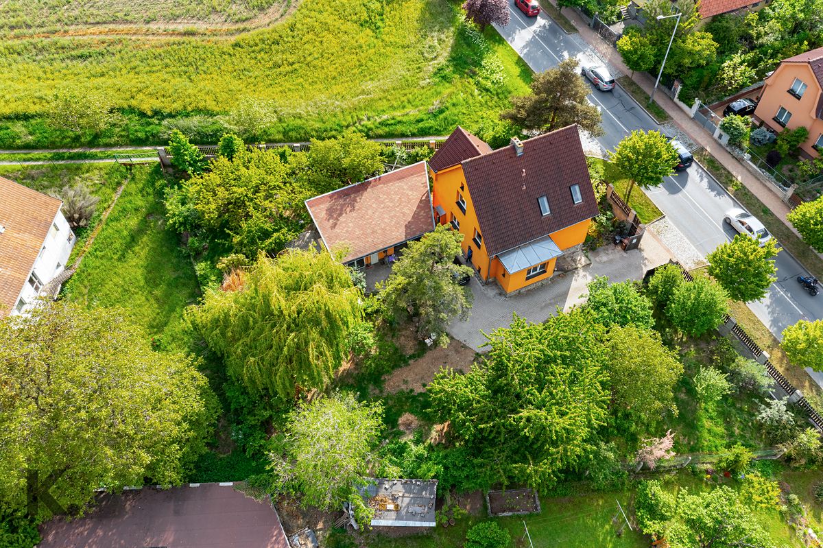Prodej stavebního pozemku 1193 m² – fotografie 5