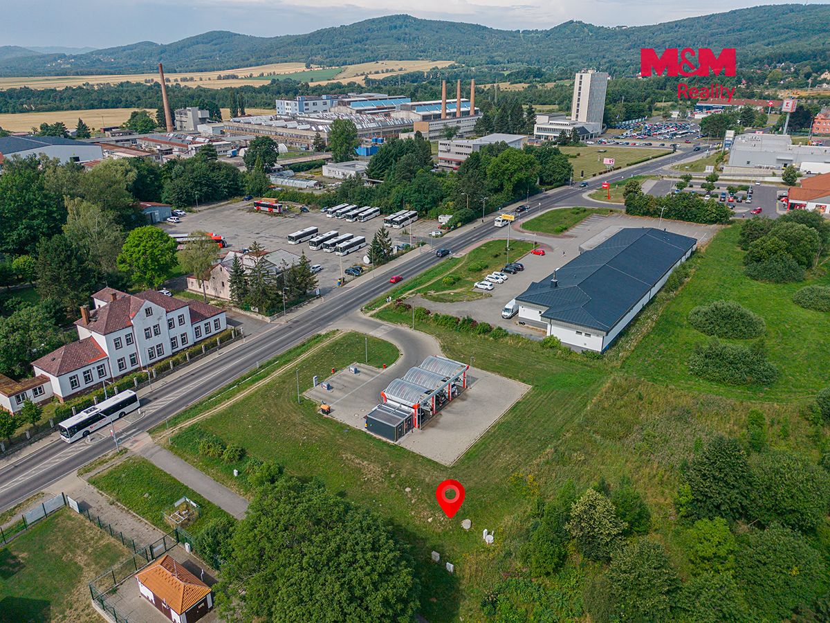 Pronájem pozemku 300 m² – fotografie 4