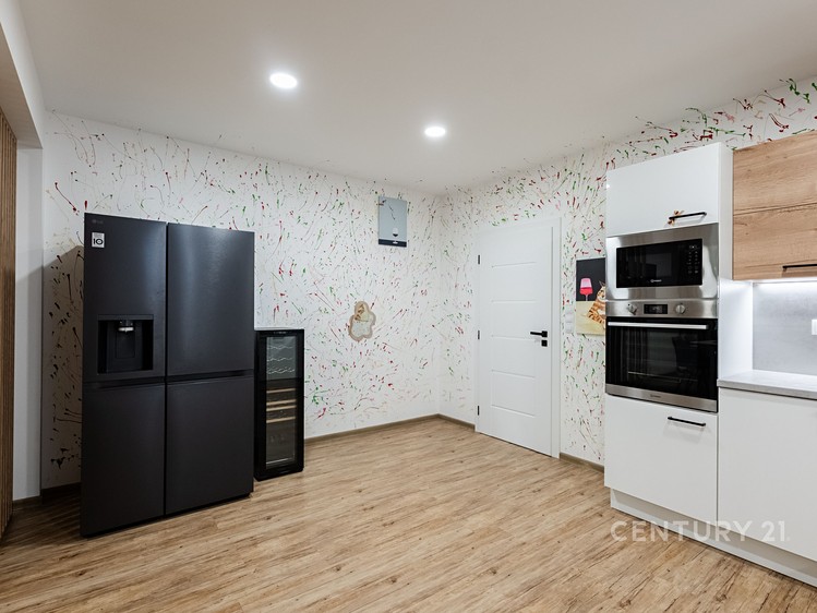 Квартира 2+kk на продаж, 75 м² (11 з 30)