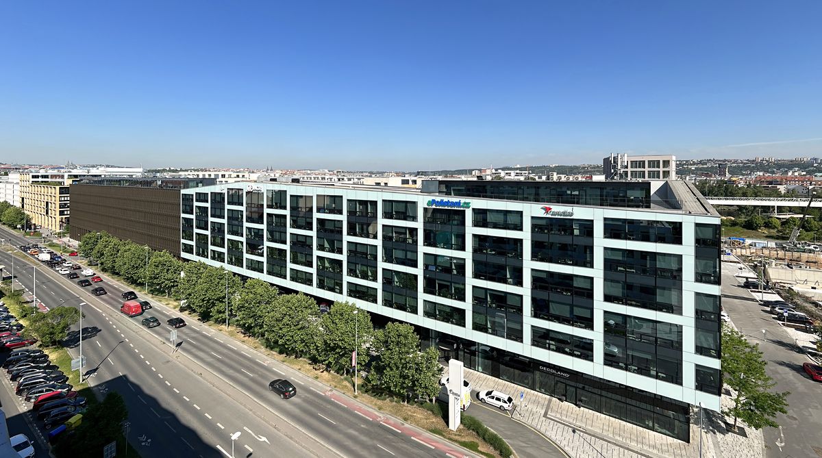 Pronájem kanceláře 440 m² – fotografie 2