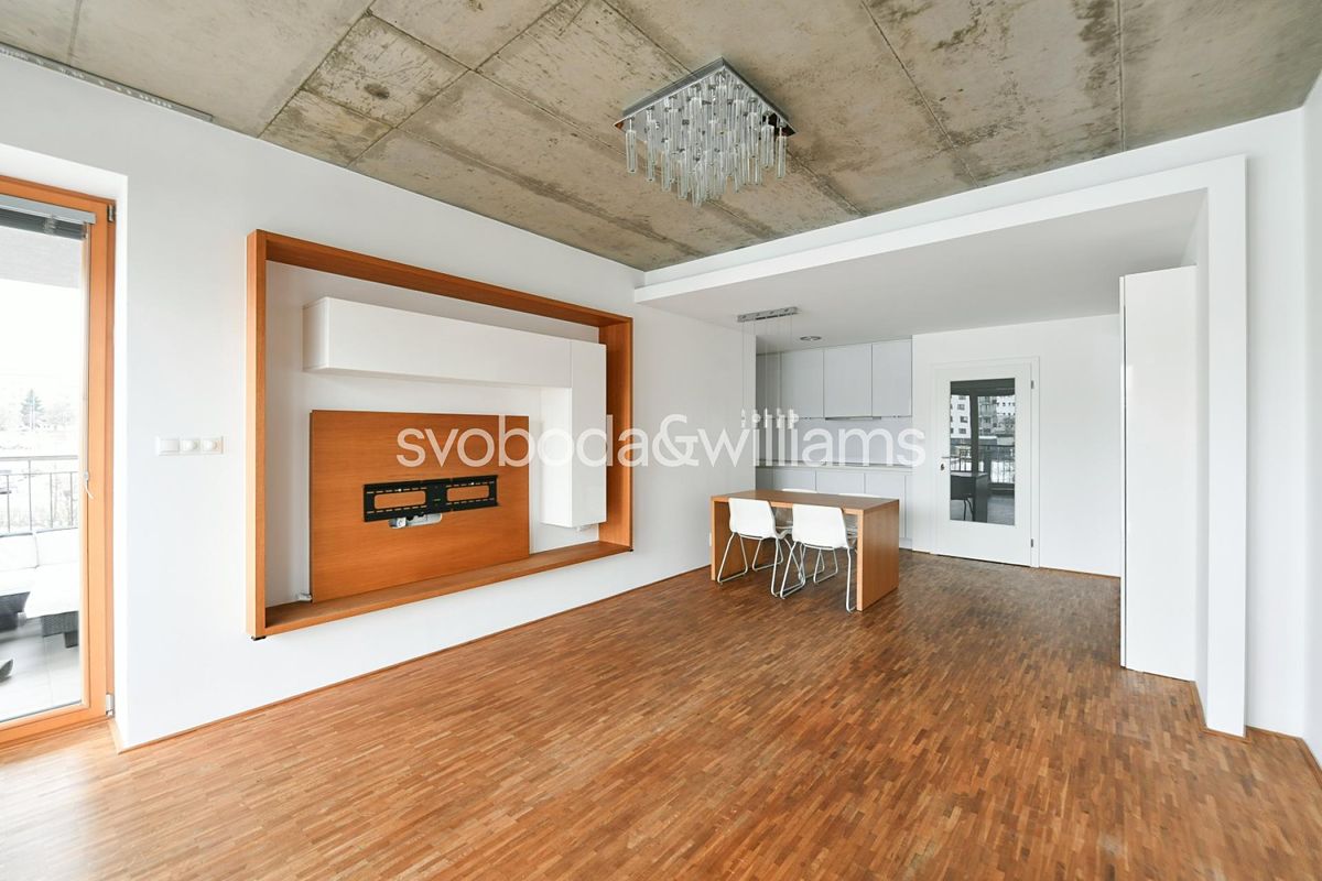 Pronájem bytu 2+kk 56 m²