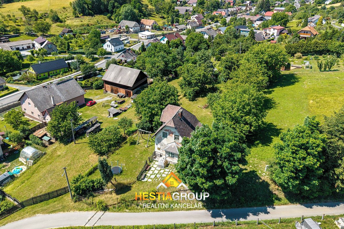Prodej rodinného domu 150 m², pozemek 1381 m² – fotografie 3