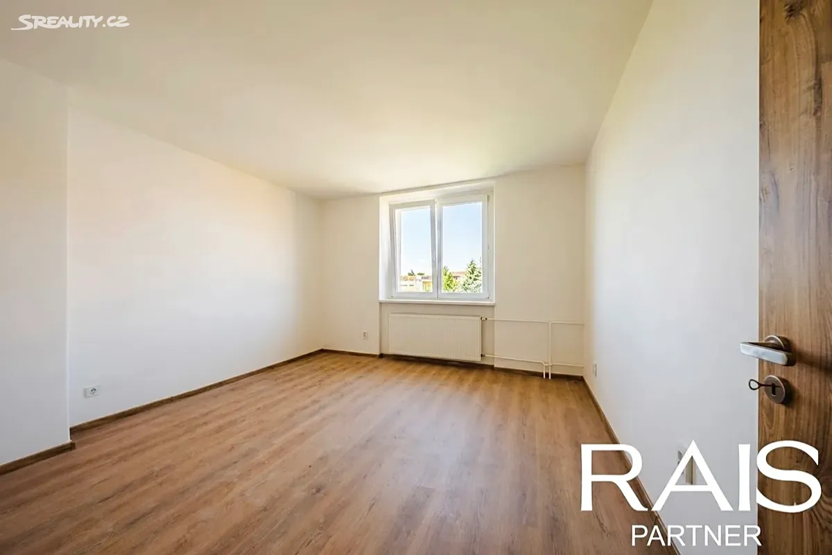 Prodej bytu 3+kk 56 m² – pohled 3