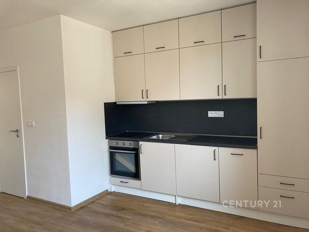 Pronájem bytu 1+kk 32 m²
