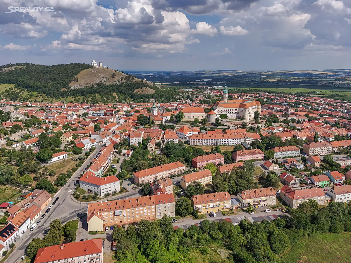 Prodej bytu 4+kk 173 m² – pohled 2
