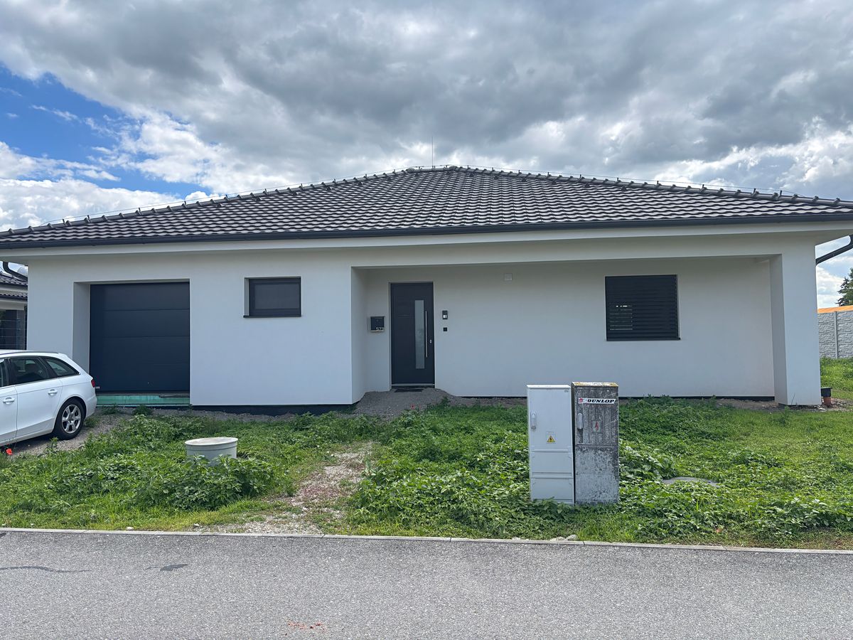 Prodej rodinného domu 135 m², pozemek 1121 m²