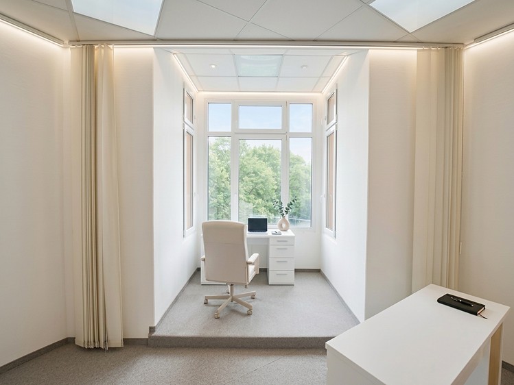 Pronájem komerčního prostoru, 118 m² (5 z 21)