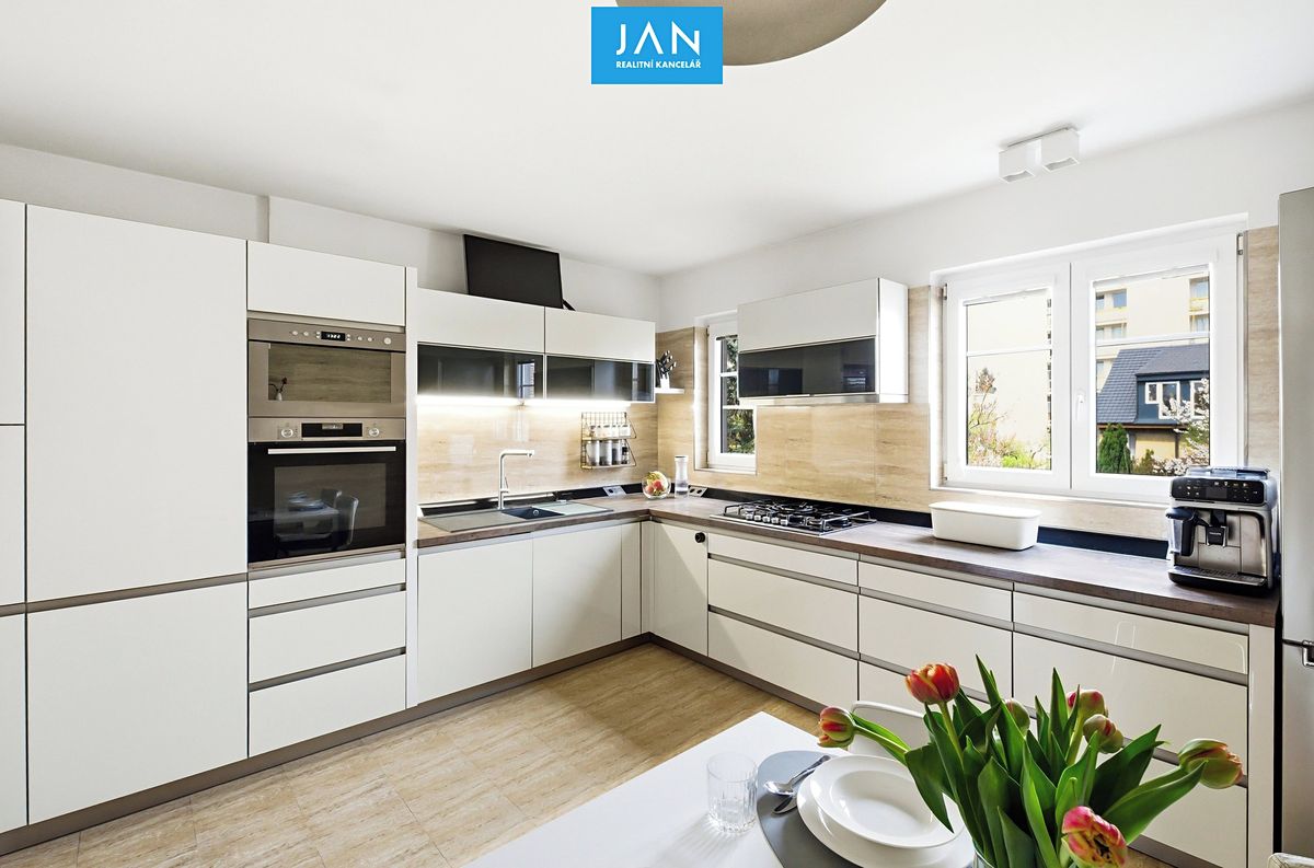 Prodej bytu 3+1 104 m²
