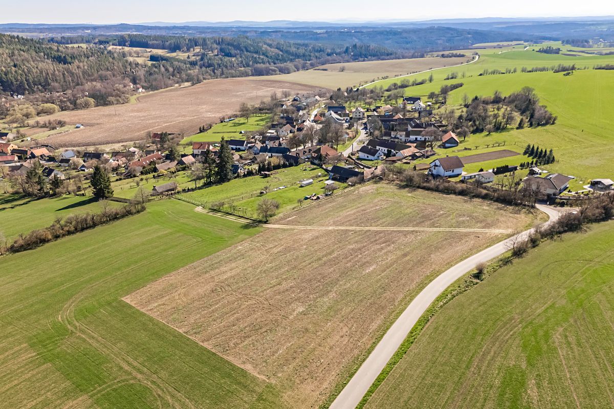 Prodej stavebního pozemku 605 m² – fotografie 5