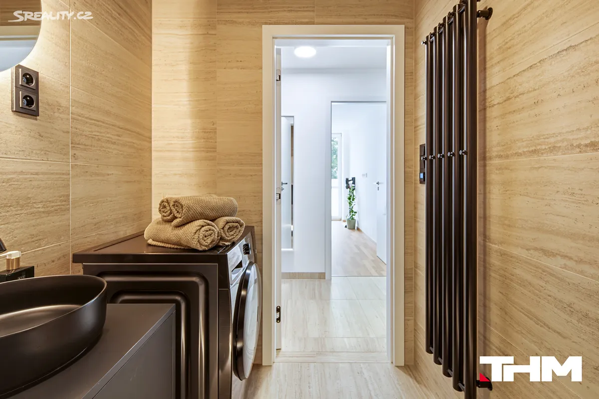 Prodej bytu 3+kk 65 m², Pardubice