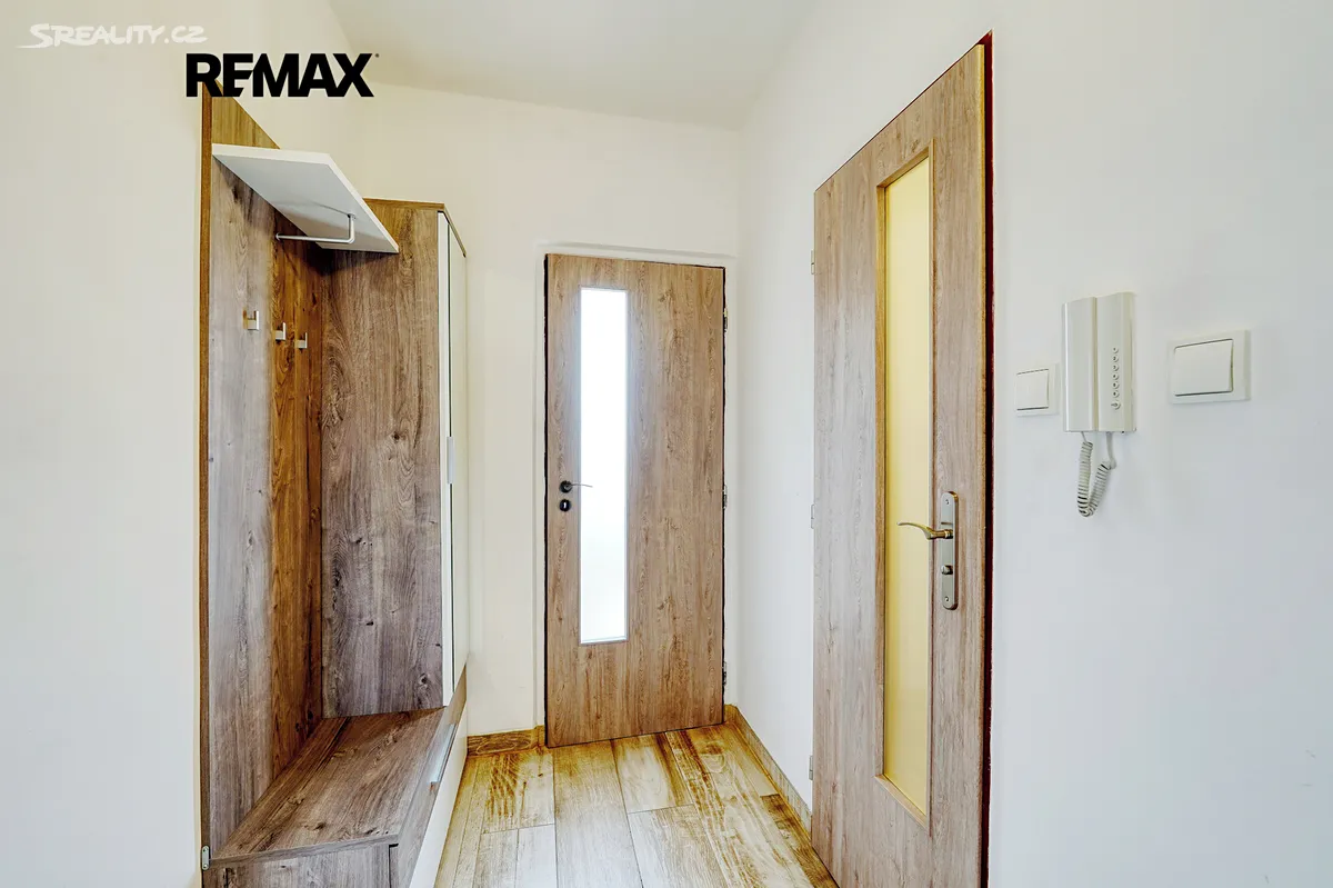 Pronájem bytu 1+1 39 m² - Widok 6