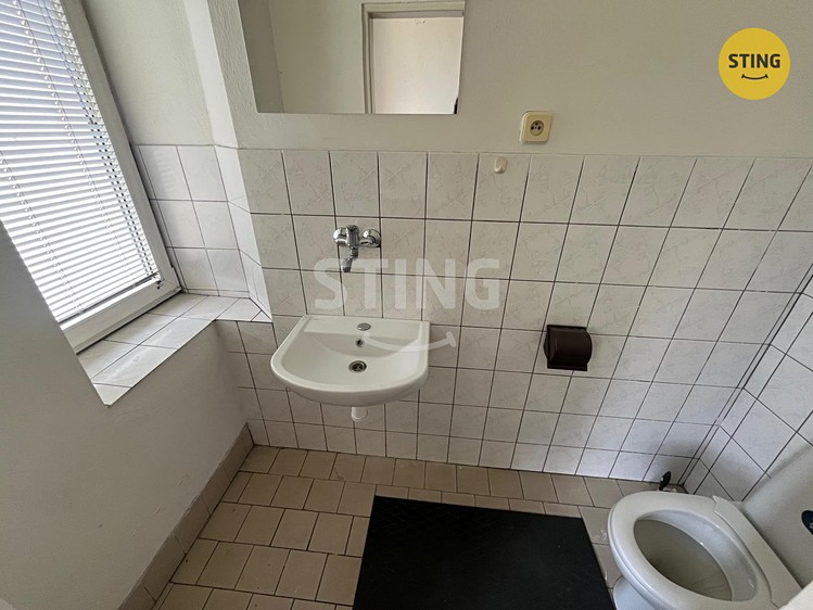 Комерційне приміщення в оренду, 88 м² (7 з 10)