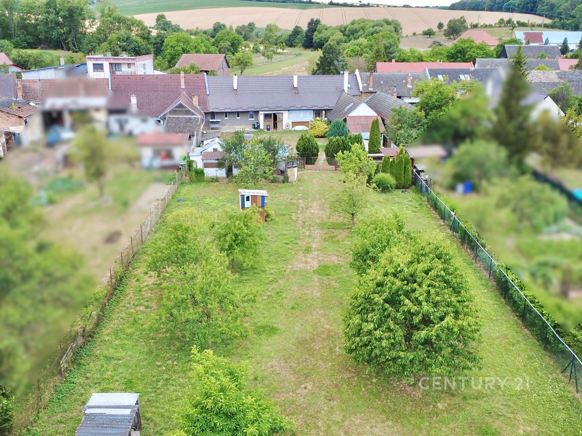 Prodej rodinného domu 200 m², pozemek 3312 m² – fotografie 3