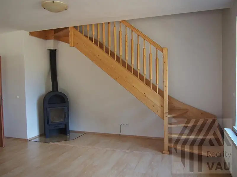 Pronájem bytu 3+kk 100 m², Dašice – náhled fotky 3