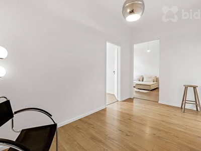 Prodej bytu 3+kk, 75 m² (2 z 27)