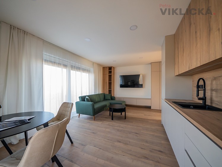 Gewerbefläche zum Kauf, 63 m² (3 von 13)