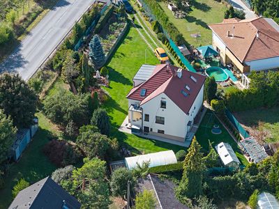 Prodej rodinného domu 202 m², pozemek 1348 m²