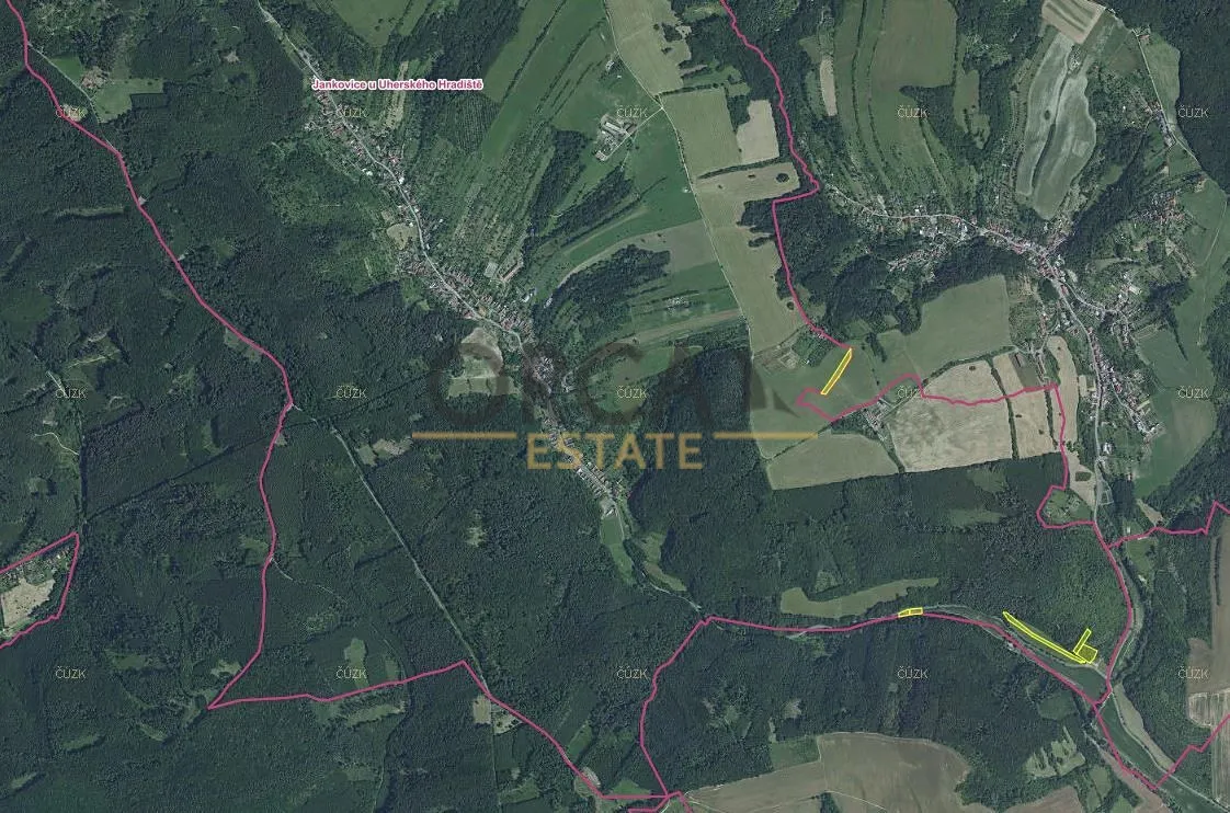 Prodej podílu 1/2 pole 9416 m²