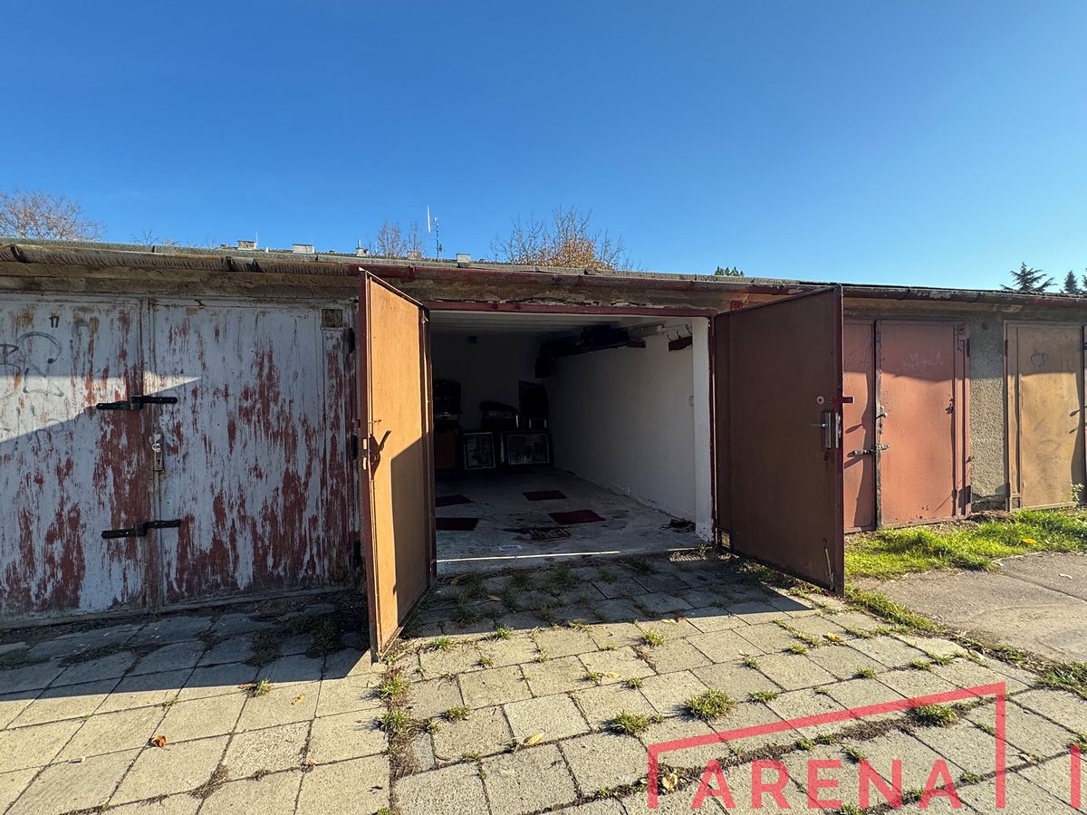 Prodej garáže 19 m² – fotografie 3