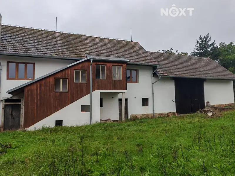 Prodej rodinného domu 236 m², pozemek 570 m², Dobev – náhled fotky 2
