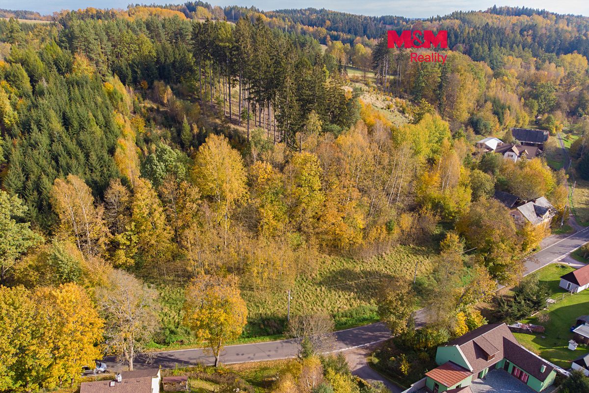 Prodej stavebního pozemku 2507 m²