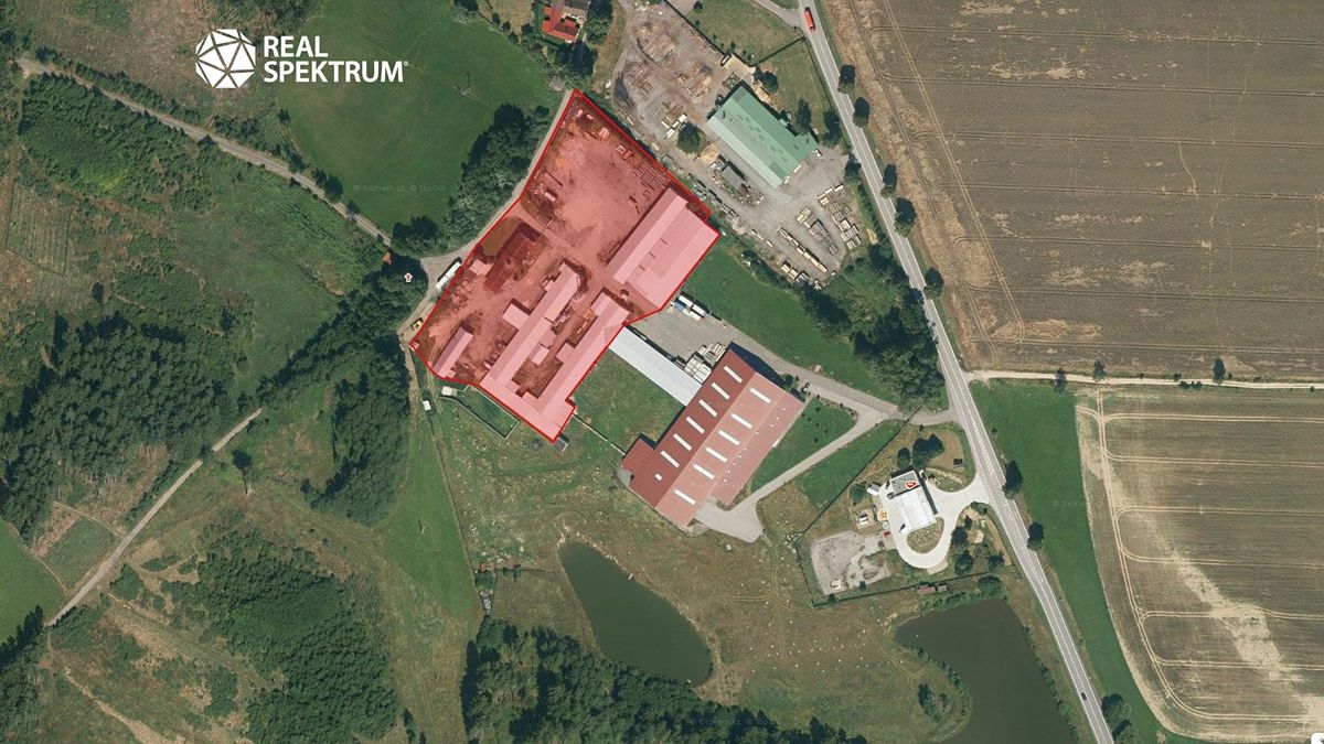 Prodej výrobní haly, prostoru 5000 m²