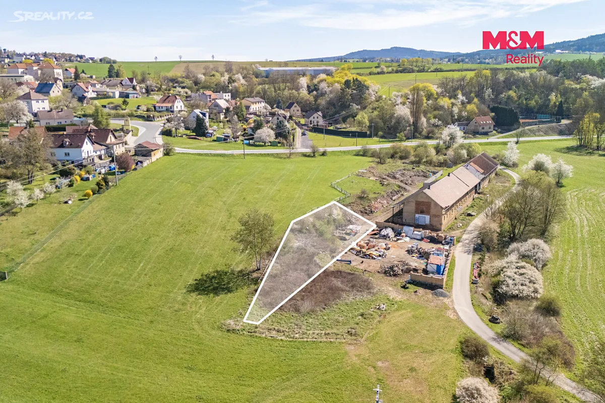 Prodej stavebního pozemku 775 m² – pohled 5