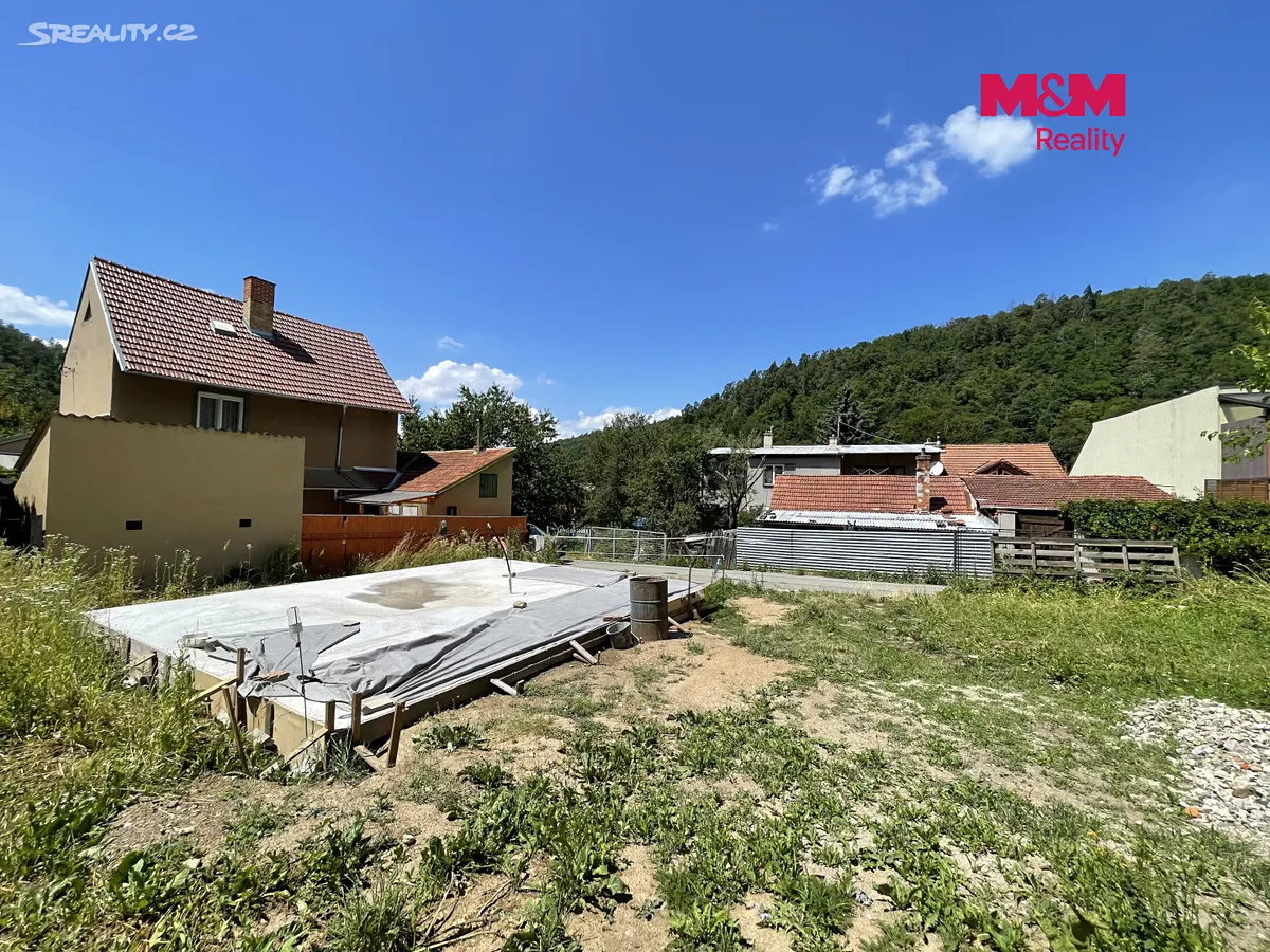 Prodej stavebního pozemku 1214 m² – pohled 6