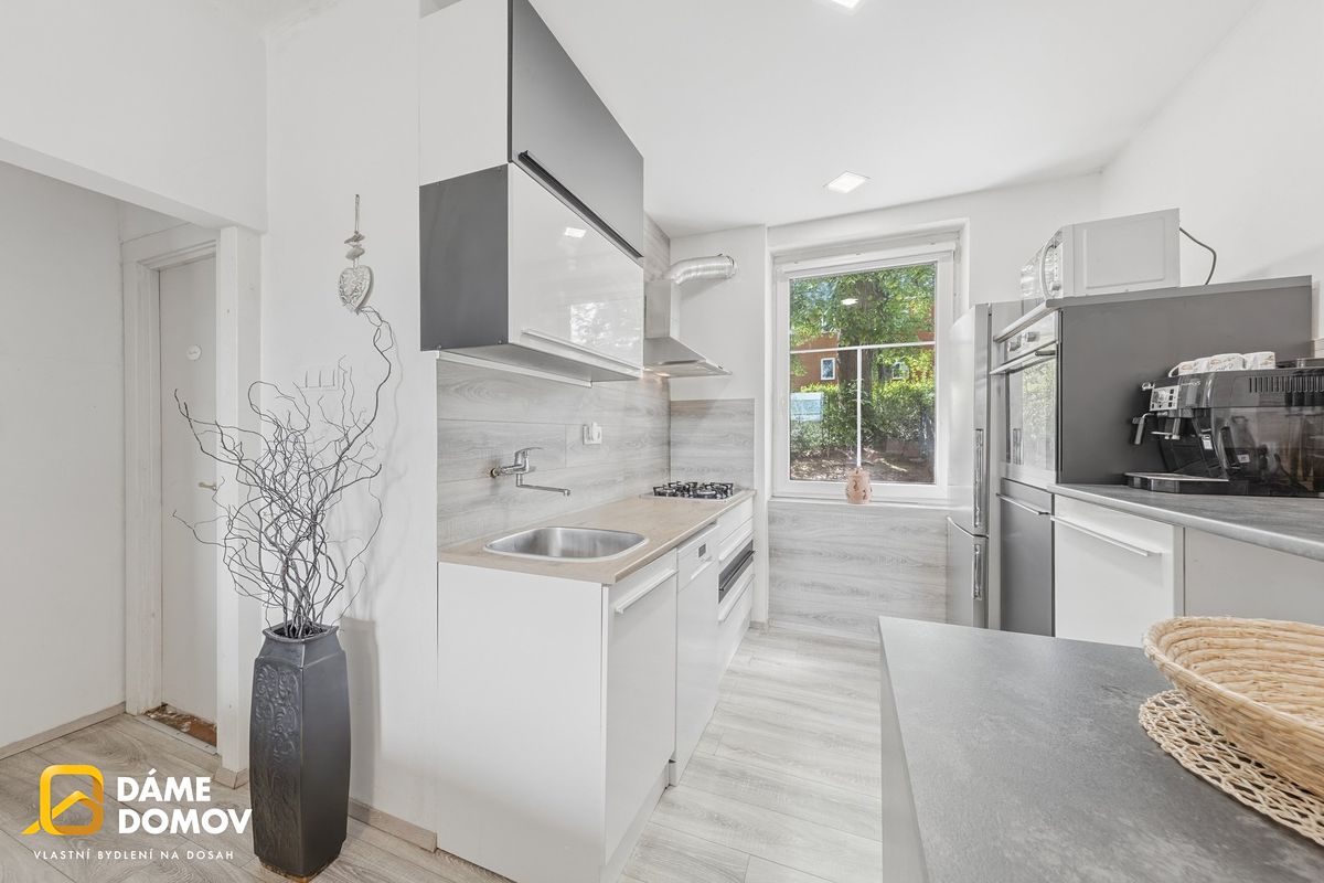Prodej rodinného domu 100 m², pozemek 73 m²
