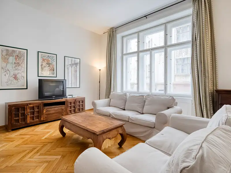 Pronájem bytu 3+kk 81 m², Praha – náhled fotky 1