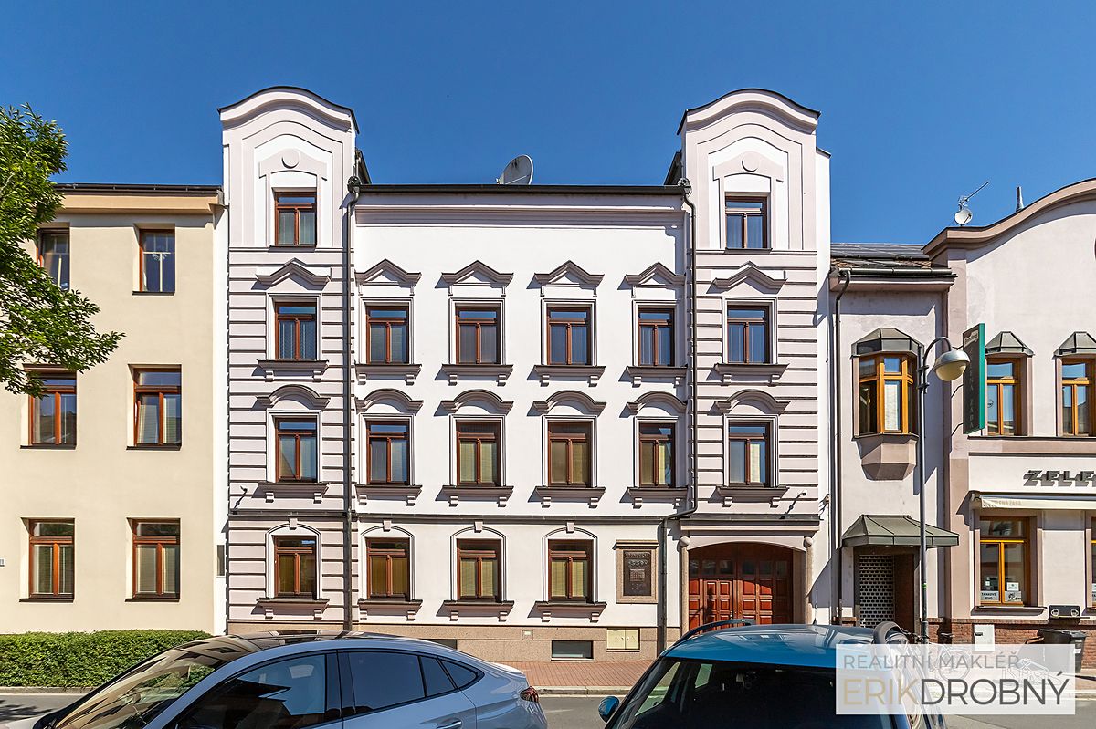 Pronájem bytu 3+kk 92 m²