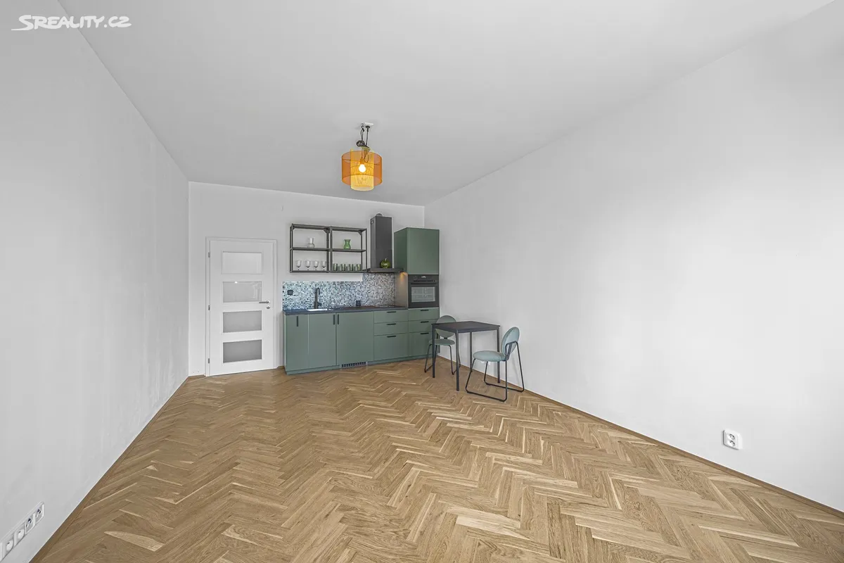Pronájem bytu 1+kk 31 m², Praha