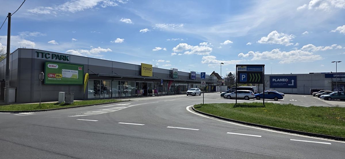 Pronájem obchodního prostoru 314 m²